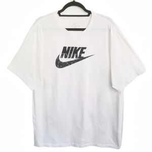 Men's Nike Big/Tall Cotton Short Sleeve Tshirt White/Black Camo Swoosh Logo XXLT